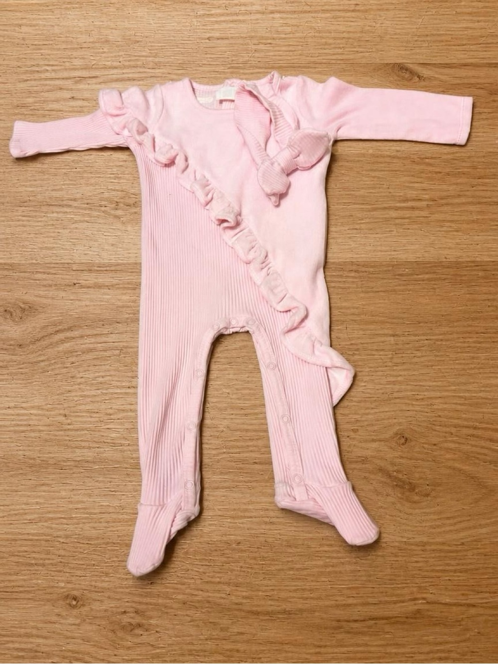 Mud Pie Baby Girl 6-9 Months Pink Ruffle Footed Romper Hat 2 Piece Set